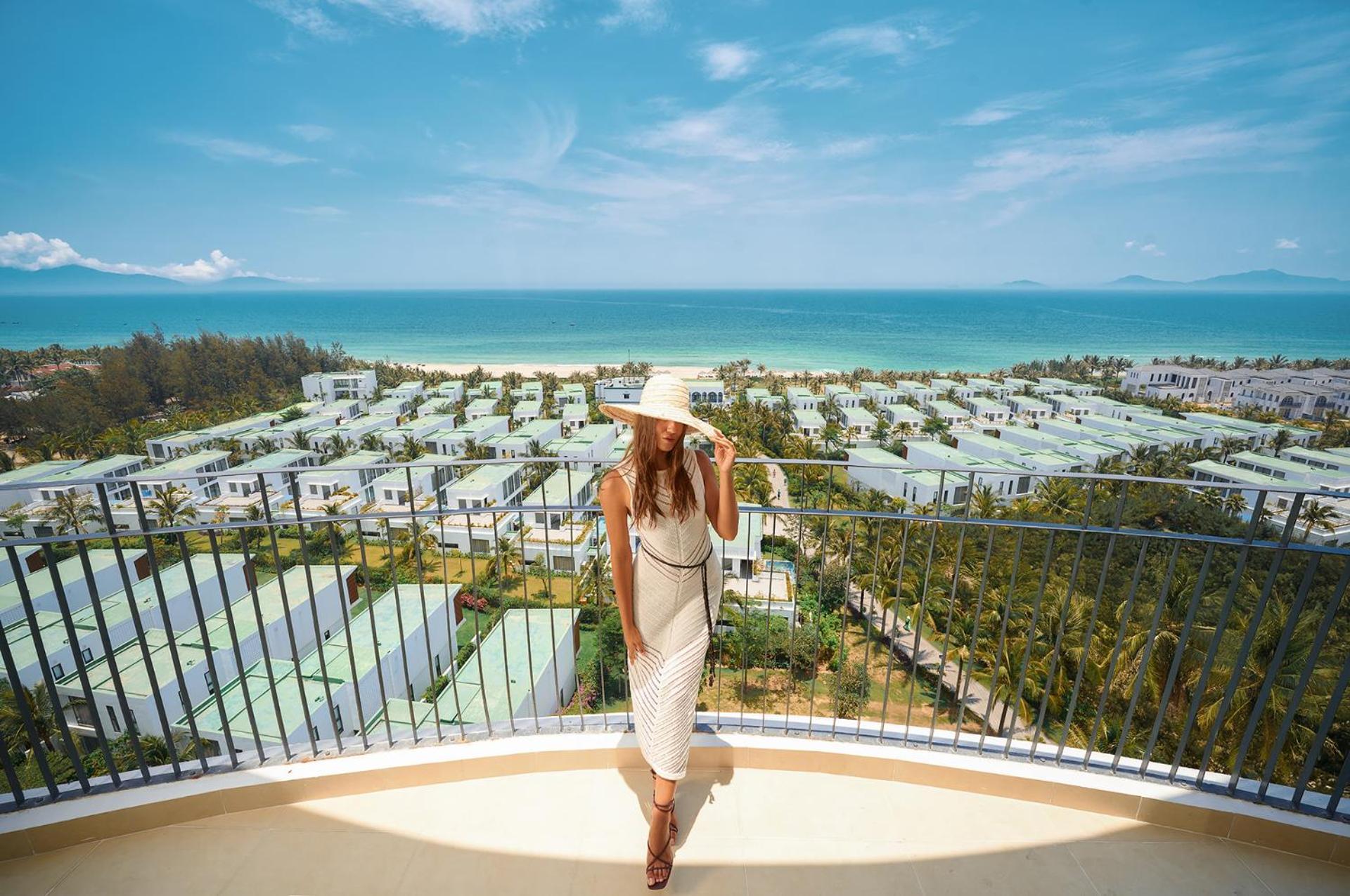 Wyndham Hoi An Royal Beachfront Resort & Villas Екстер'єр фото