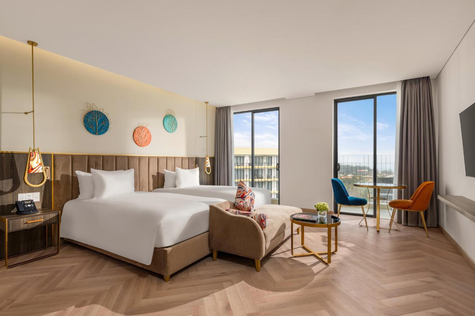 Wyndham Hoi An Royal Beachfront Resort & Villas Екстер'єр фото