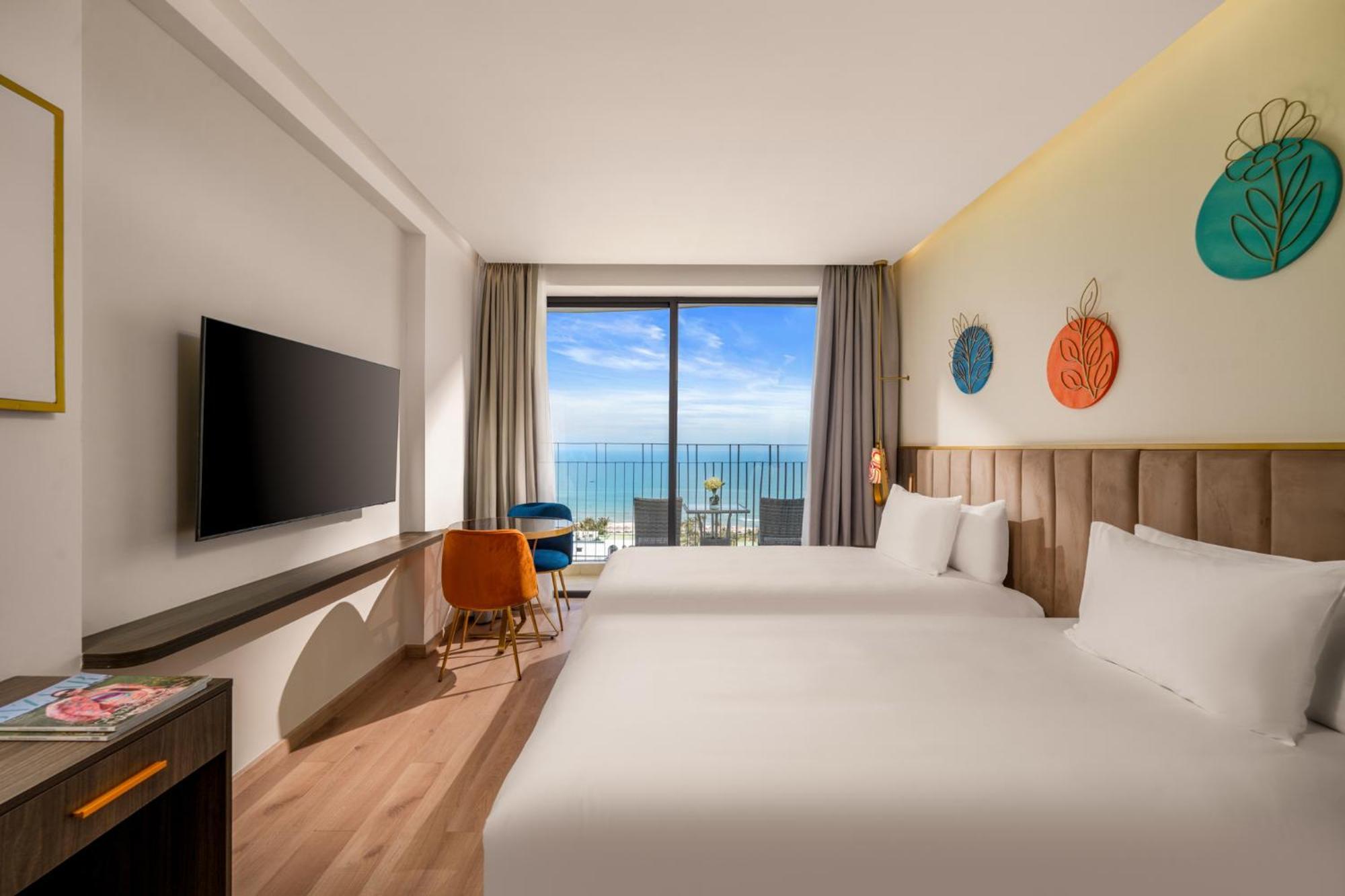 Wyndham Hoi An Royal Beachfront Resort & Villas Екстер'єр фото